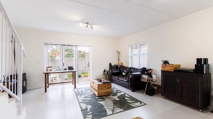 3 Bedroom Property for Sale in Honeydew Country Estate Western Cape